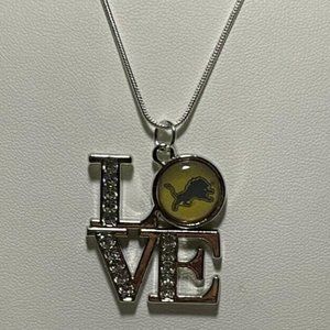 Detroit Lions NFL LOVE Charm Necklace NEW!!